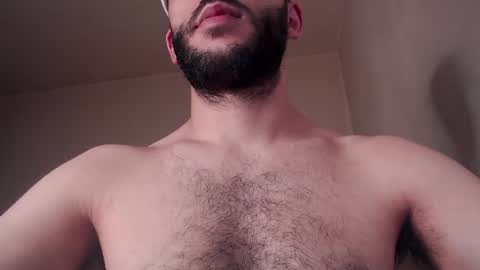 HenryAxe online show from August 2, 1:40 pm