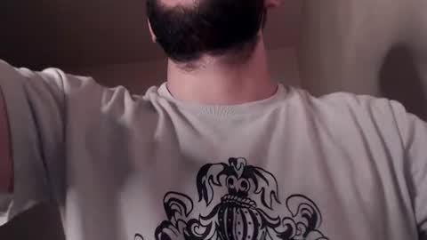 HenryAxe online show from August 9, 2:29 pm