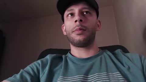HenryAxe online show from August 16, 2:21 pm