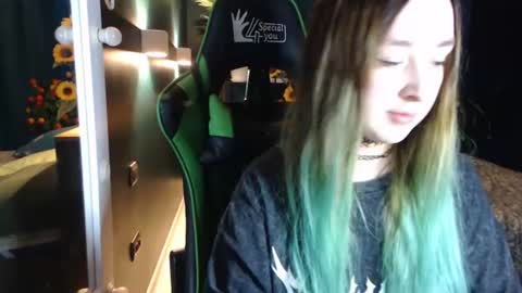 Hentaishiing online show from June 27, 4:21 pm