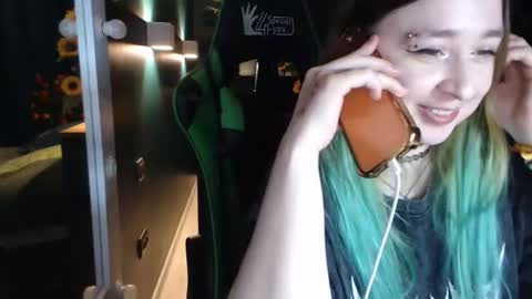 Hentaishiing online show from June 27, 6:32 pm