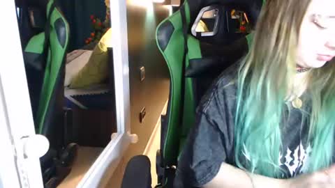 Hentaishiing online show from July 30, 2:35 pm