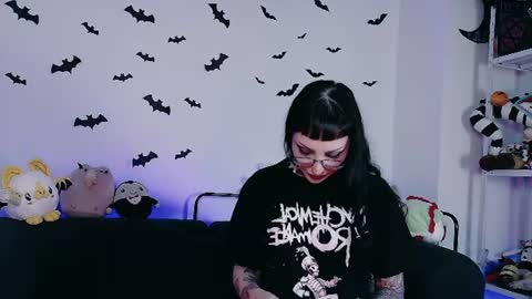 baby bat online show from July 16, 3:18 am