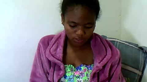 herisse01 online show from August 11, 5:48 pm