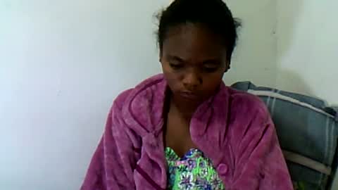 herisse01 online show from August 11, 9:06 pm