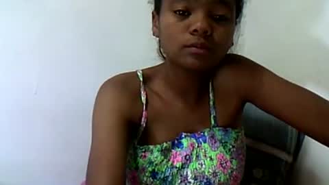 herisse01 online show from August 12, 4:59 am