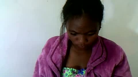 herisse01 online show from August 12, 8:55 pm