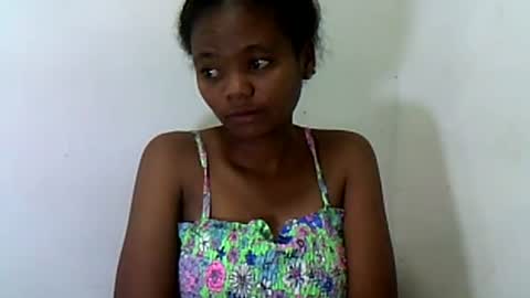 herisse01 online show from August 12, 10:01 pm