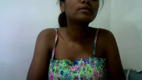 herisse01 online show from August 15, 5:11 am