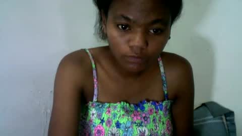herisse01 online show from August 15, 9:46 am