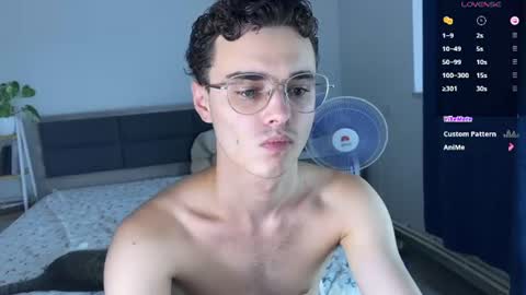 herman_gross online show from August 14, 2:37 am