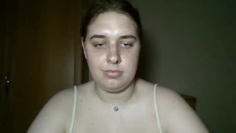 hess_luna_ online show from August 5, 10:13 am