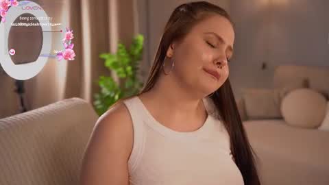 hey_lexi online show from August 16, 8:18 am
