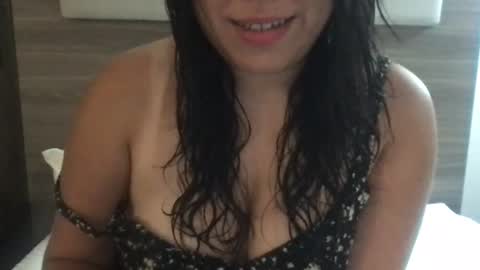 heycarol online show from August 5, 3:15 am