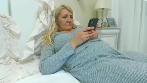 Heyheygrey online show from August 8, 1:49 am