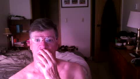 hg99too online show from August 4, 1:41 pm