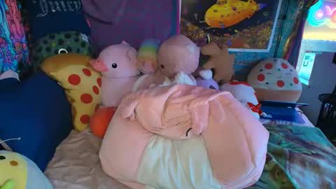 hhighsea online show from April 19, 1:26 am