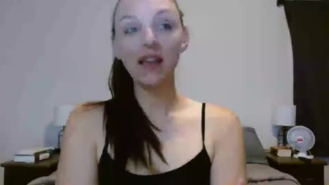 Paige online show from August 25, 1:40 pm
