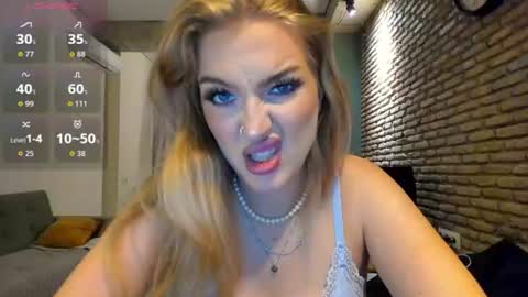 Hi lina online show from August 16, 3:43 am