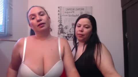 Tinna online show from August 14, 10:46 pm