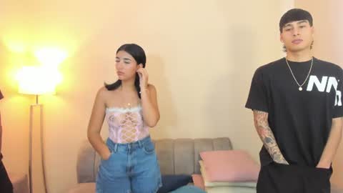 hiddendesire_ online show from August 4, 8:28 pm