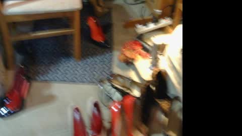 high_heeledguy online show from May 1, 11:31 pm