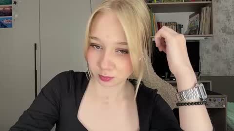 Emma online show from August 6, 11:20 am