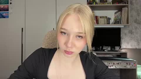 Emma online show from August 6, 12:26 pm