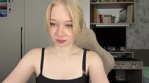 Emma online show from August 7, 7:30 am