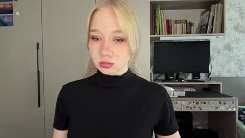 Emma online show from August 8, 7:19 am