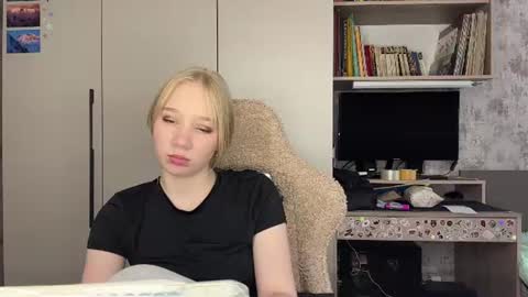 Emma online show from August 12, 10:17 am