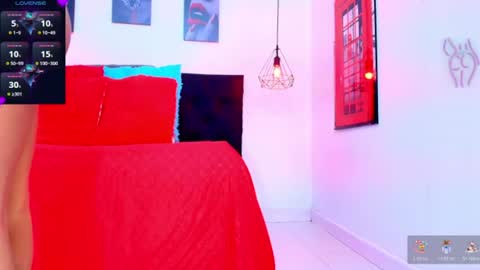 hilary banks online show from August 8, 8:25 am