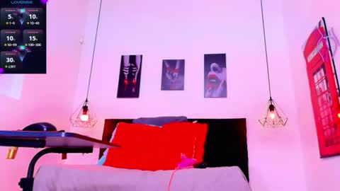 hilary banks online show from August 13, 8:17 am