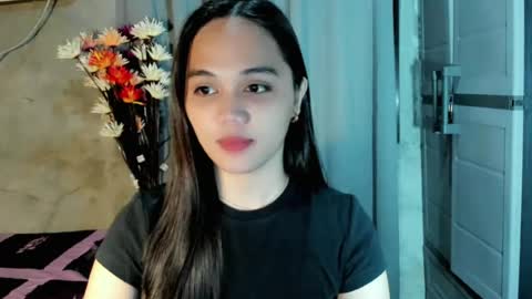 hilarymolly online show from August 7, 8:53 pm