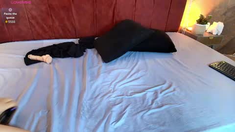 hinata_moonn online show from August 11, 6:10 pm