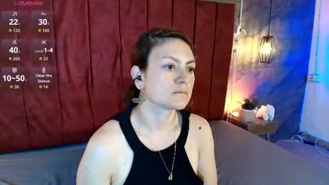 hinata_moonn online show from August 15, 1:48 pm