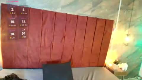 hinata_moonn online show from August 15, 5:50 pm