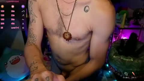 hippie_luver online show from July 30, 2:52 am