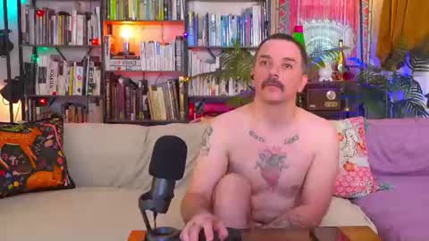HipsterTrash Clark one half of Task Manager online show from July 2, 8:48 am