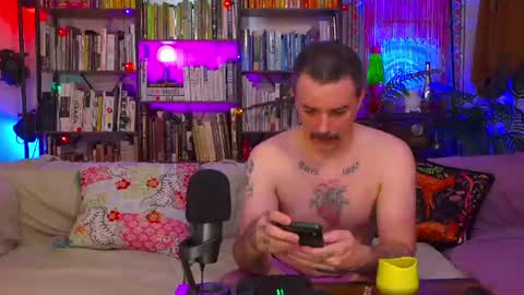 HipsterTrash Clark one half of Task Manager online show from July 5, 8:50 am