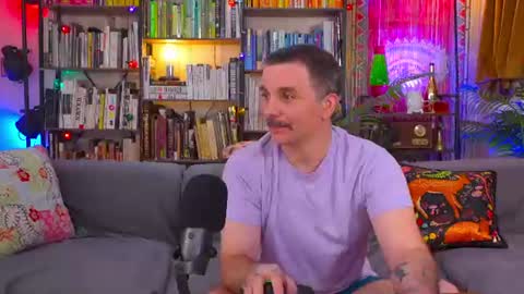 HipsterTrash Clark one half of Task Manager online show from July 9, 12:43 pm