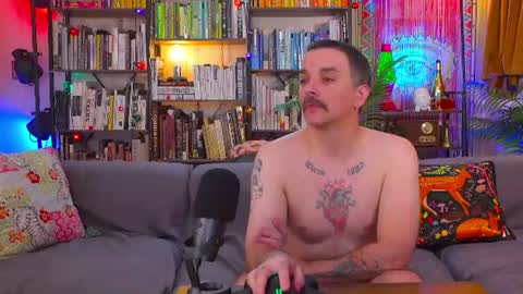 HipsterTrash Clark one half of Task Manager online show from July 9, 2:44 pm