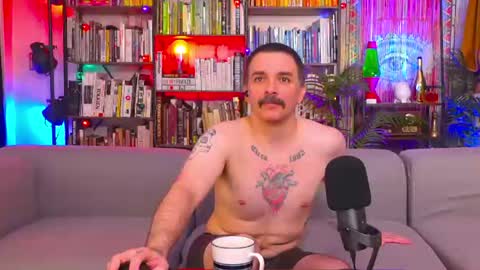 HipsterTrash Clark one half of Task Manager online show from July 21, 8:17 am