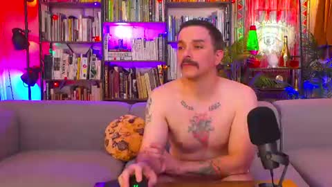 HipsterTrash Clark one half of Task Manager online show from July 23, 3:58 pm