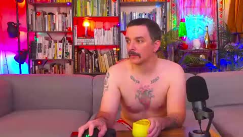HipsterTrash Clark one half of Task Manager online show from July 25, 7:56 am