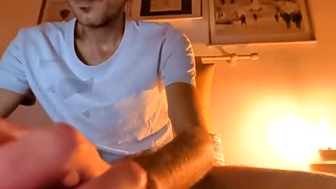 hitmenoww online show from August 14, 12:47 am
