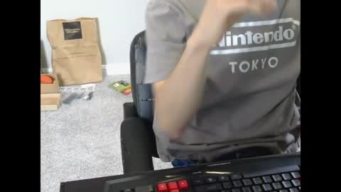 Hentai man online show from May 27, 7:38 pm