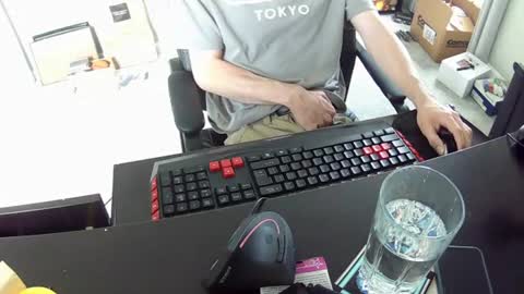 Hentai man online show from June 14, 6:05 pm