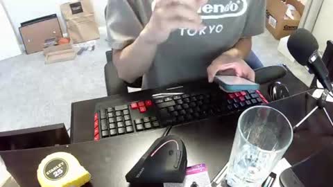 Hentai man online show from June 15, 12:19 am