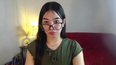 hoe_freesia online show from July 1, 2:23 am